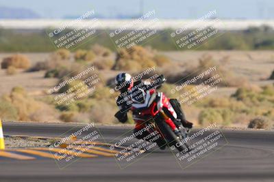 media/Nov-06-2023-Moto Forza (Mon) [[ce023d0744]]/3-Intermediate Group/Session 5 (Turn 4)/